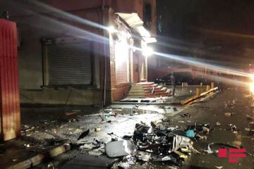 3 medical workers killed as car rams into market in Baku - PHOTO