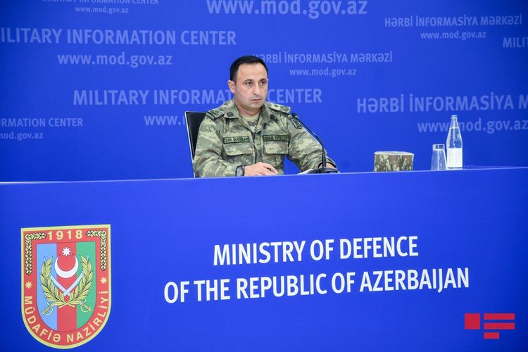 Azerbaijan’s MoD: Enemy who left wartime banner and ran away has two ways out  