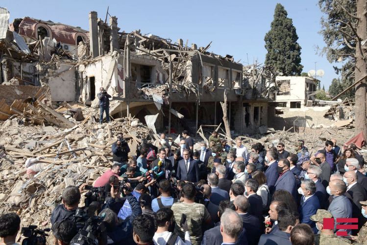 ANAMA’s director: "Remnants of rocket launched on Ganja are similar to remnants of rocket exploded in Mingechevir"