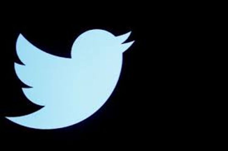 Twitter's security fell short before hack targeting celebrities, regulator says