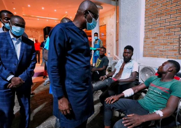 Nigerian soldiers fire at protesters, at least two hit: witnesses