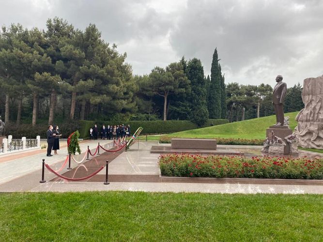 Turkey’s Chief Ombudsman visited grave of Heydar Aliyev