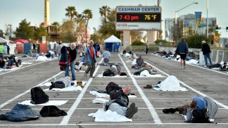 US registers 62,735 virus cases, 1,124 deaths