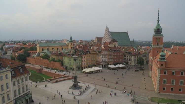 Poland reports record daily COVID-19 deaths at 45