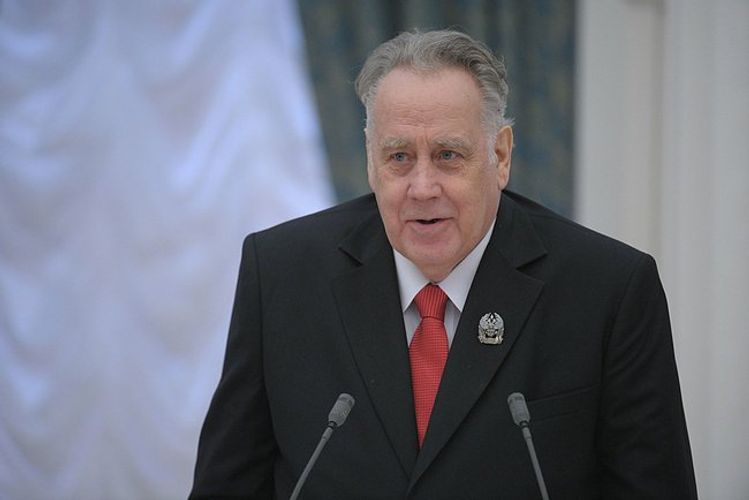 Famous Soviet and Russian writer Vladislav Krapivin dies