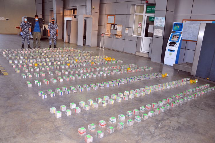 Smuggling of 305 kg of heroin from Iran to Kazakhstan in transit through Azerbaijan prevented