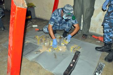 Smuggling of 305 kg of heroin from Iran to Kazakhstan in transit through Azerbaijan prevented