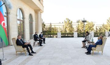 President Ilham Aliyev received credentials of incoming Greek ambassador