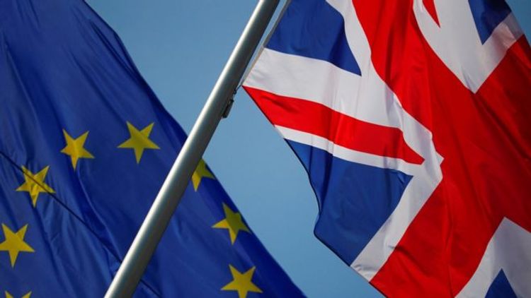 EU threatens legal action over Brexit Bill