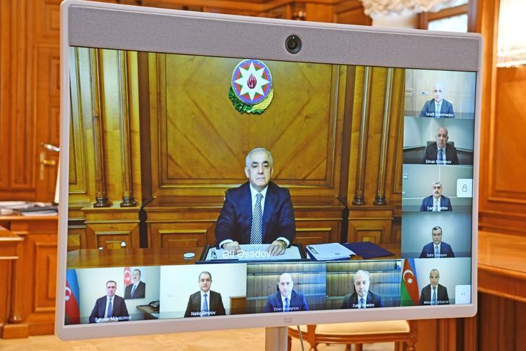 Azerbaijan's PM Ali Asadov chairs first meeting of the Economic Council