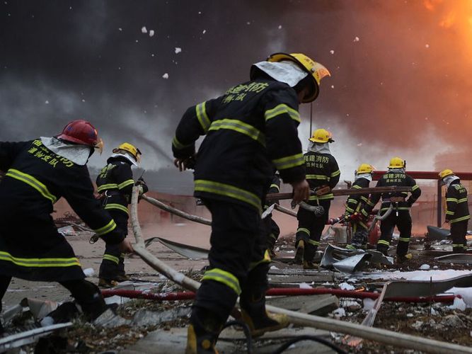 Several injured in blast in southern China