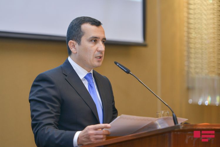 Employment contracts concluded with 18 school directors in Baku terminated