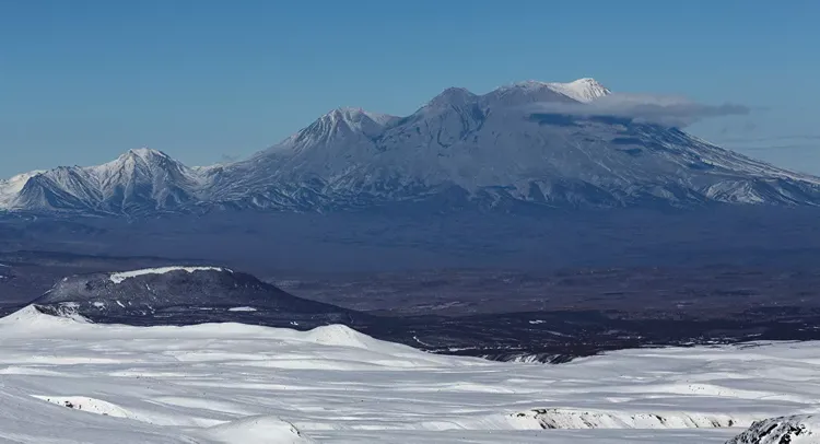 Powerful 6.2-magnitude earthquake hits Russian Kamchatka