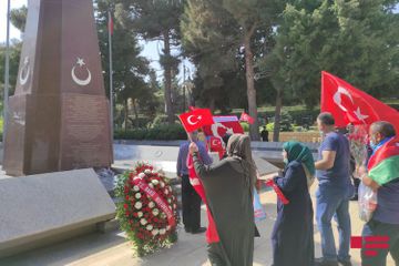 Campaign in support to Turkey held in Baku - PHOTO
