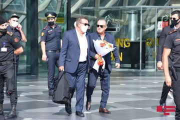 Galatasaray club arrived in Baku - PHOTOSESSION
