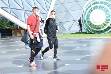 Galatasaray club arrived in Baku - PHOTOSESSION