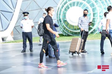 Galatasaray club arrived in Baku - PHOTOSESSION