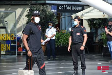 Galatasaray club arrived in Baku - PHOTOSESSION