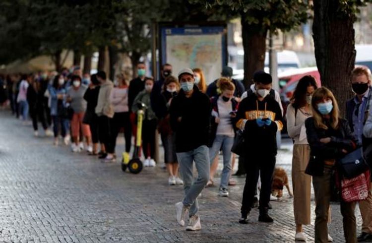 Czech COVID-19 cases in one day almost equal to whole of March