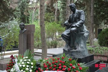 Graves of Uzeyir Hajibeyli and musical figures in l Honorary Alley were visited