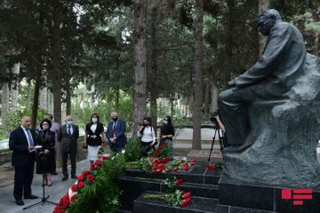Graves of Uzeyir Hajibeyli and musical figures in l Honorary Alley were visited