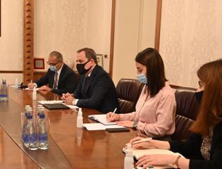 Azerbaijani FM meets with  Head of ICRC Delegation in Azerbaijan