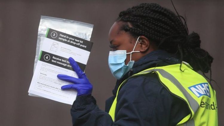 UK sets £10,000 fines for self-isolation breaches