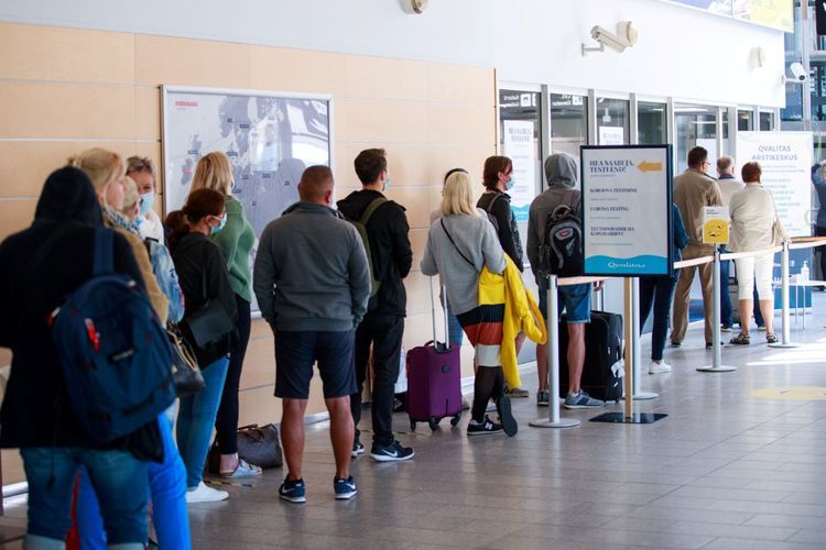 IATA calls for mandatory COVID test before departure to restart international flights