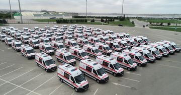 President Ilham Aliyev and first lady Mehriban Aliyeva viewed new ambulance vans delivered to Azerbaijan - UPDATED