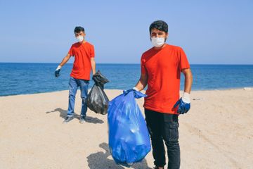 Environmental campaign held at the beaches of Baku under the motto of "Protect the Caspian Sea!" - PHOTO
