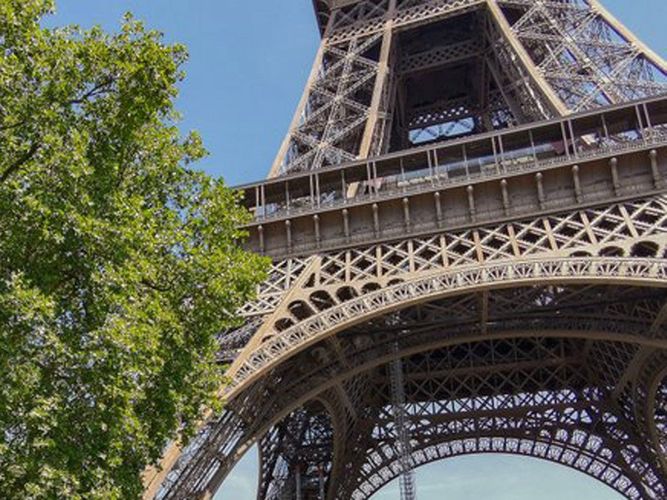 Paris's Eiffel Tower evacuated, operator confirms