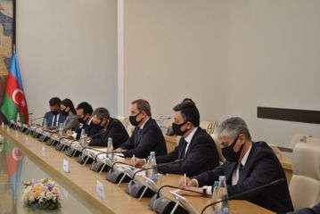 Azerbaijani FM meets with deputy chairman of Georgian parliament