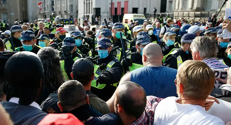 COVID-19 sceptics hold protest in London 