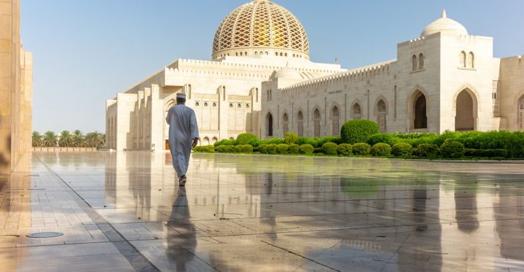 Oman to reopen mosques on November 15
