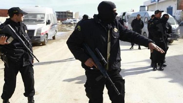 Three suspected militants killed in Tunisia near Algerian border, official says