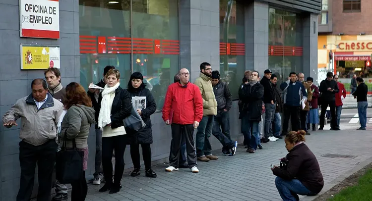 Pandemic wipes out 6 mln. jobs in EU, young workers hit hardest