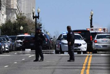 US Capitol on lockdown after 2 officers rammed by car - VIDEO