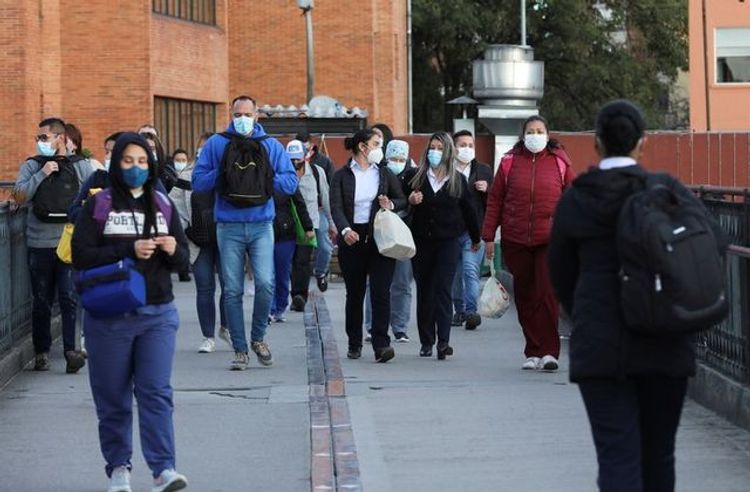 Colombia to extend COVID restrictions as cases rise