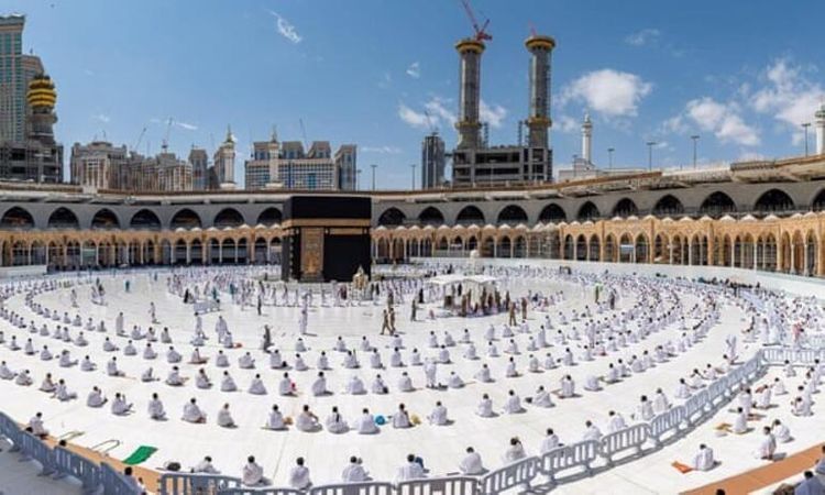 Saudi Arabia announces coronavirus restrictions for Umrah pilgrims