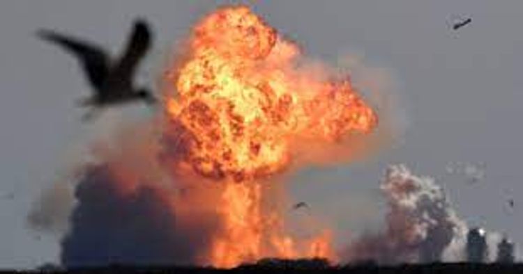 SpaceX rocket test flight ends with explosion