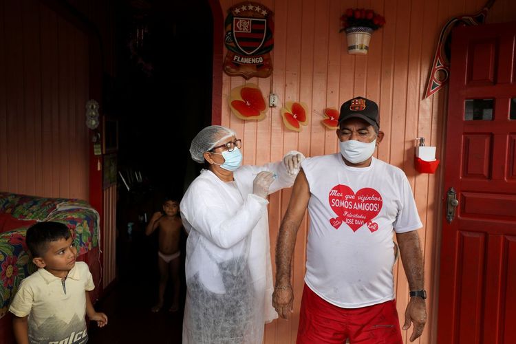 Brazil detects first case of South African variant as COVID-19 deaths soar