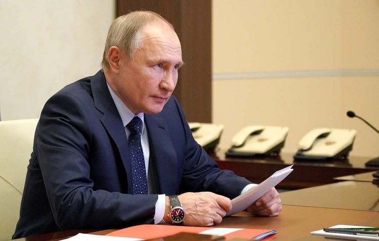  Kremlin: Putin continues to advocate good relations with US