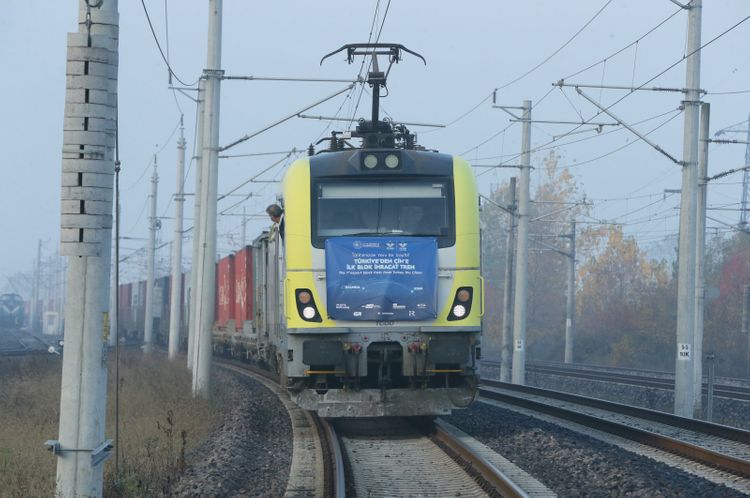 Turkey sends off 2nd boron export train to China