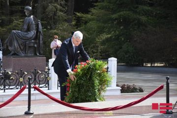 Volkan Bozkir visited Alley of Honors, Alley of Martyrs, and "Turkish Martyrdom" PHOTO - UPDATED