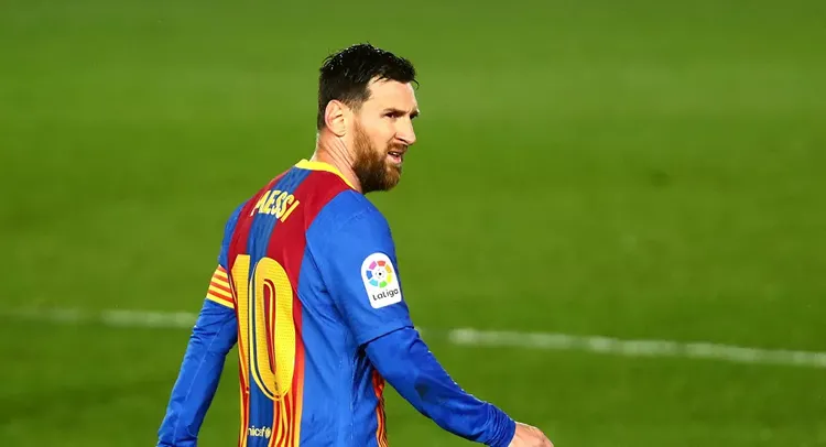 Barcelona chief shares thoughts on Messi's future after defeat to Real Madrid
