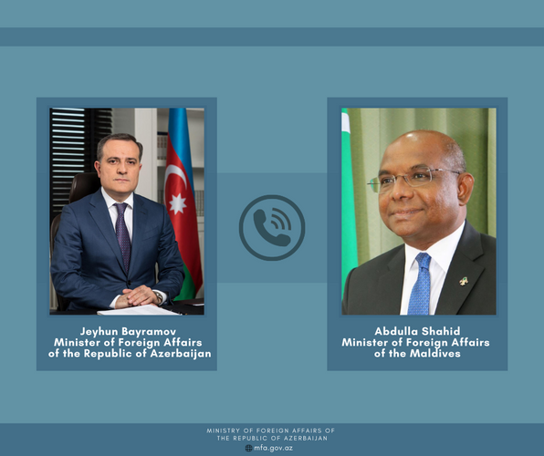 Azerbaijani and Maldives FMs hold phone conversation