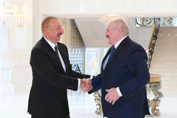 Azerbaijani, Belarus presidents held one-on-one meeting - UPDATED