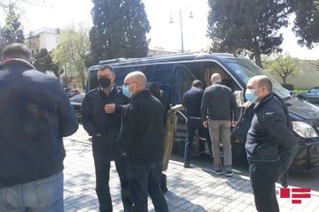 Members of Italian Senate visit area shelled by Armenia in Ganja  - PHOTO