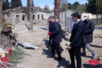 Members of Italian Senate visit area shelled by Armenia in Ganja  - PHOTO
