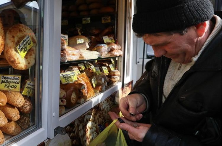 Rosstat declares decrease in poverty in Russia